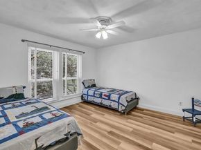 604  Harbor Circle , Azle Texas 76020