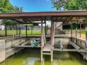 604  Harbor Circle , Azle Texas 76020