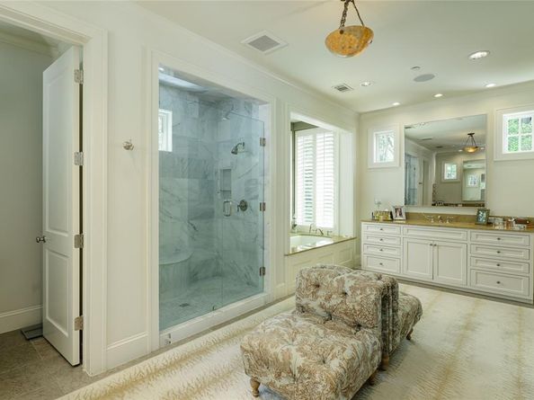 5722  Park Lane , Dallas Texas 75225