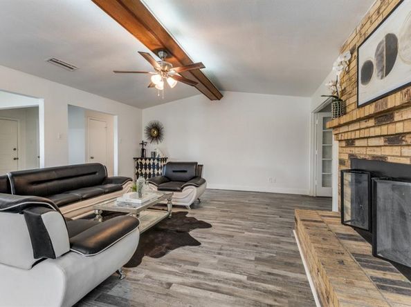 630  Grinnell Drive , Garland Texas 75043