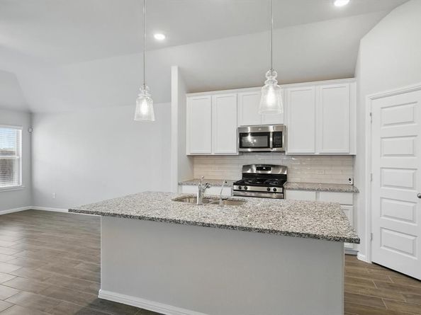 13073  Yellowstone Way , Providence Village Texas 76227