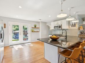 1820  Naylor Street , Dallas Texas 75228