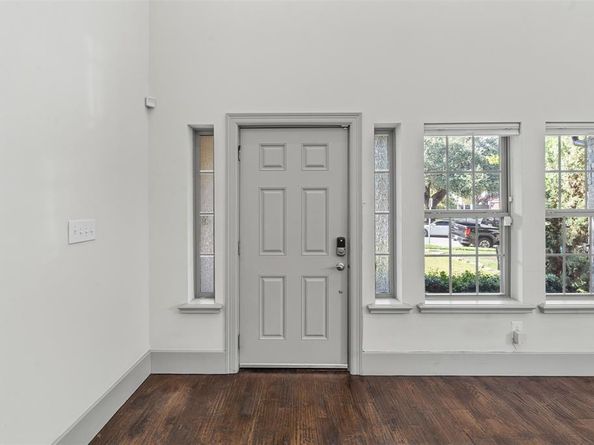 3818 W 7th Street , Fort Worth Texas 76107