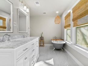 3240  Lipscomb Street , Fort Worth Texas 76110