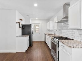 3240  Lipscomb Street , Fort Worth Texas 76110
