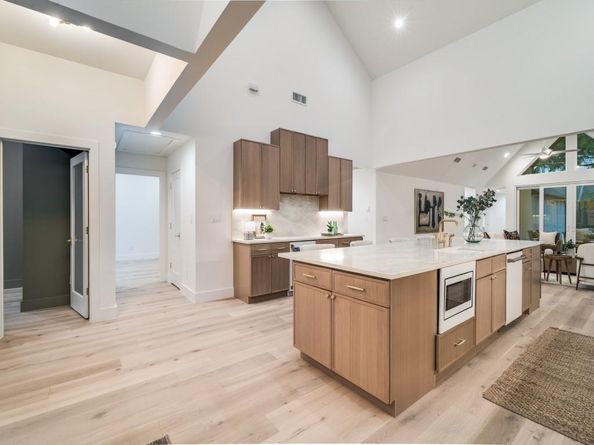 9011  San Fernando Way , Dallas Texas 75218