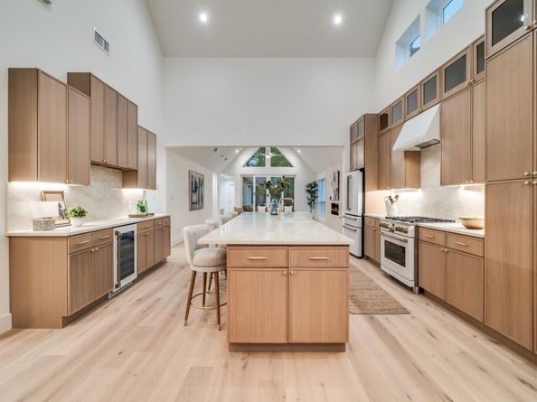 9011  San Fernando Way , Dallas Texas 75218