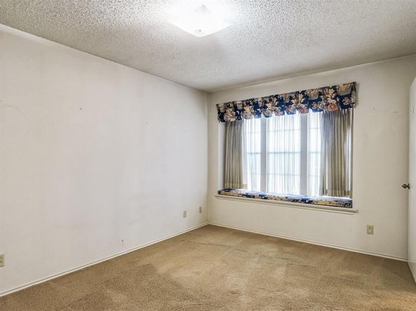 1925  Glen Hill Drive , Carrollton Texas 75007