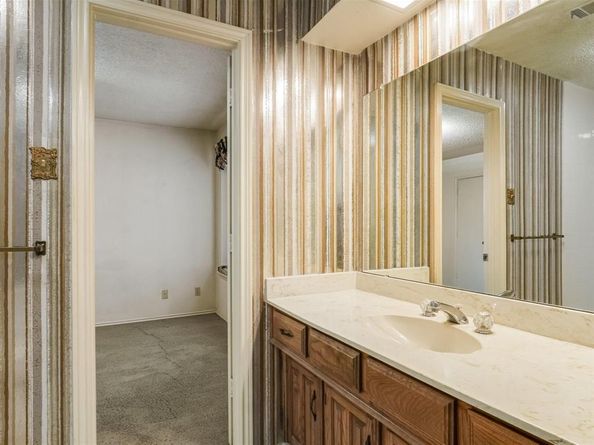 1925  Glen Hill Drive , Carrollton Texas 75007