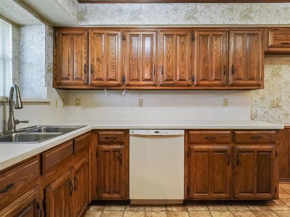 1925  Glen Hill Drive , Carrollton Texas 75007