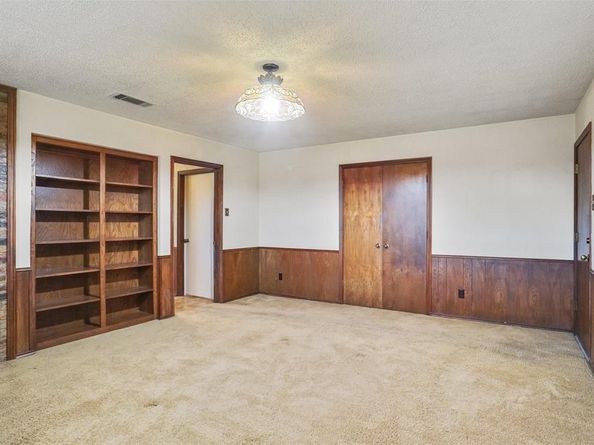 1925  Glen Hill Drive , Carrollton Texas 75007
