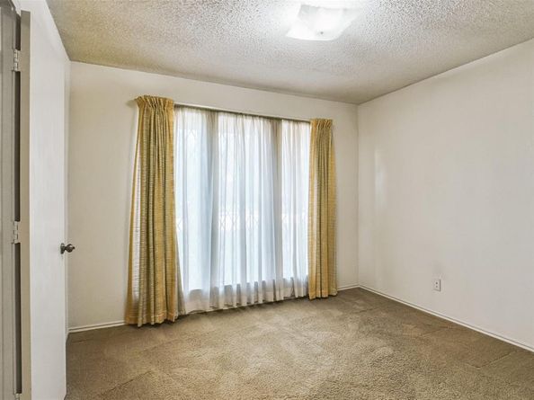 1925  Glen Hill Drive , Carrollton Texas 75007