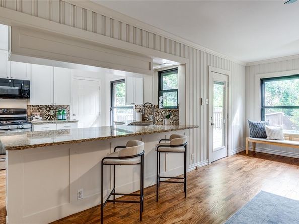 1126  Cordova Street , Dallas Texas 75223