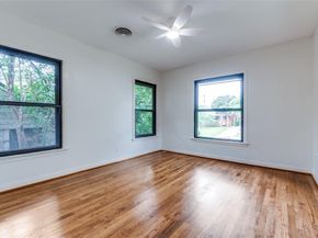 1126  Cordova Street , Dallas Texas 75223