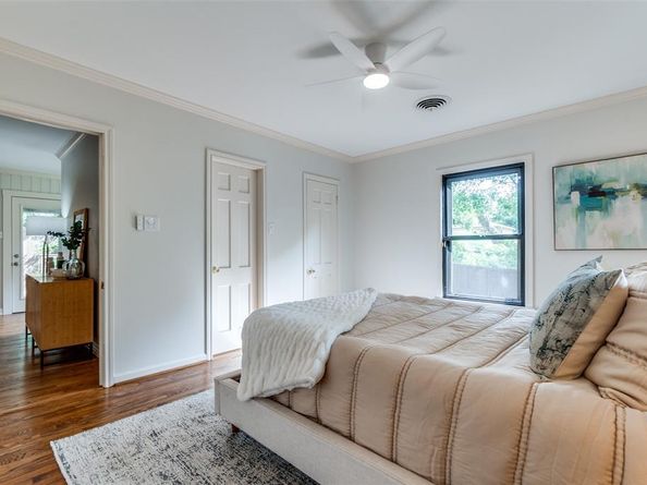1126  Cordova Street , Dallas Texas 75223