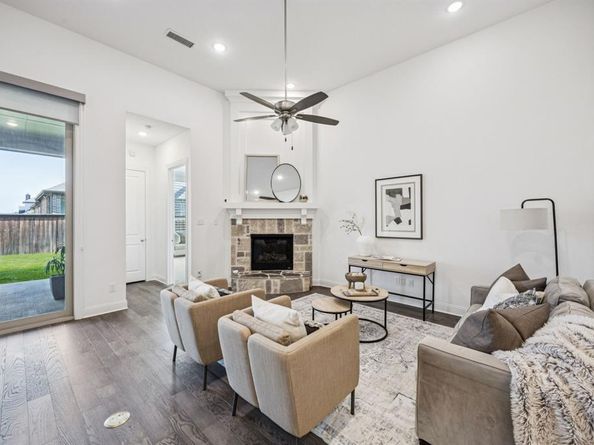 16405  Cullen Park Way , Prosper Texas 75078