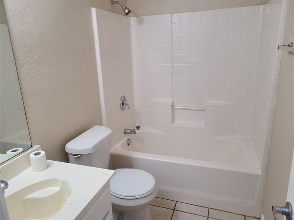 9925  Bull Run , Fort Worth Texas 76177