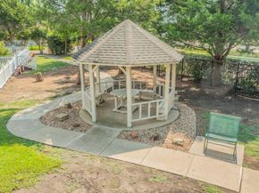 804  Beechcraft Avenue , Grand Prairie Texas 75051