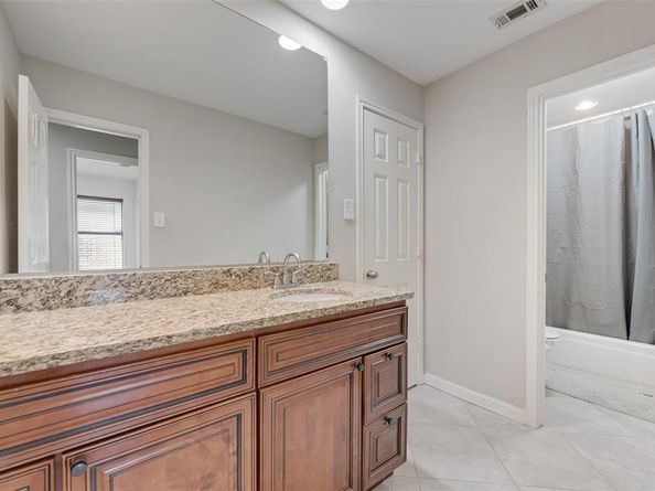 1670  Crosshaven Drive , Lewisville Texas 75077