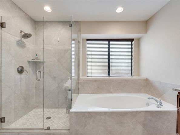 1670  Crosshaven Drive , Lewisville Texas 75077