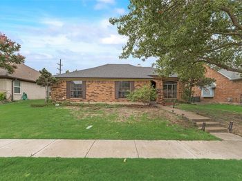 1670  Crosshaven Drive 