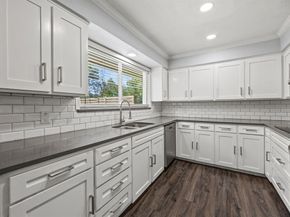 1501  Cecil Drive , Carrollton Texas 75006