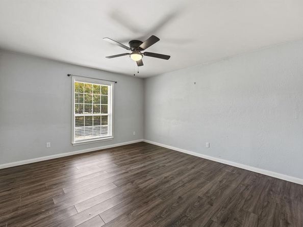 1501  Cecil Drive , Carrollton Texas 75006