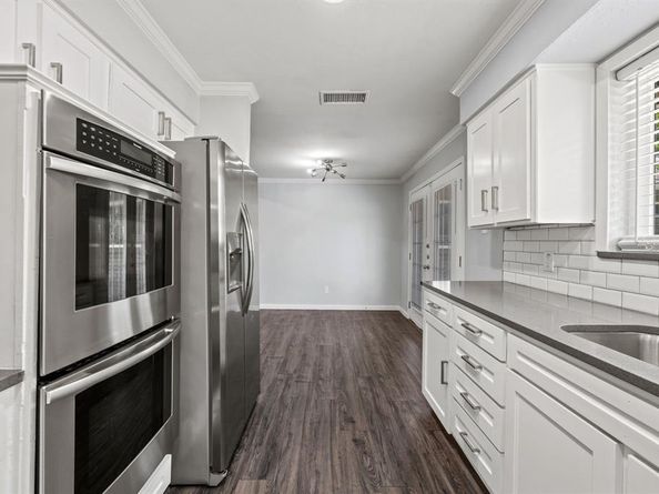 1501  Cecil Drive , Carrollton Texas 75006