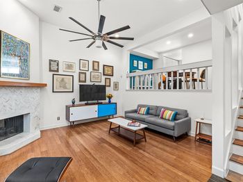 4310  Bowser Avenue 