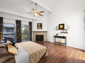 4310  Bowser Avenue  113, Dallas Texas 75219