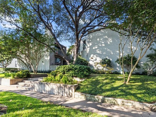 4310  Bowser Avenue  113, Dallas Texas 75219