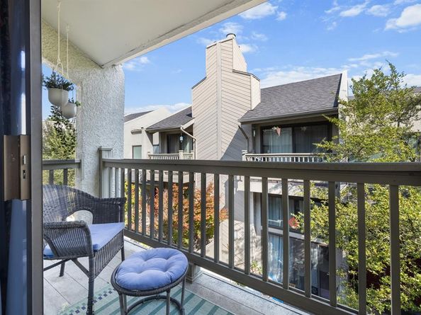 4310  Bowser Avenue  113, Dallas Texas 75219