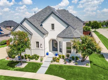 741  Almeda Lane 