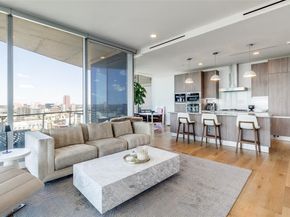 3130 N Harwood Street  2304, Dallas Texas 75201