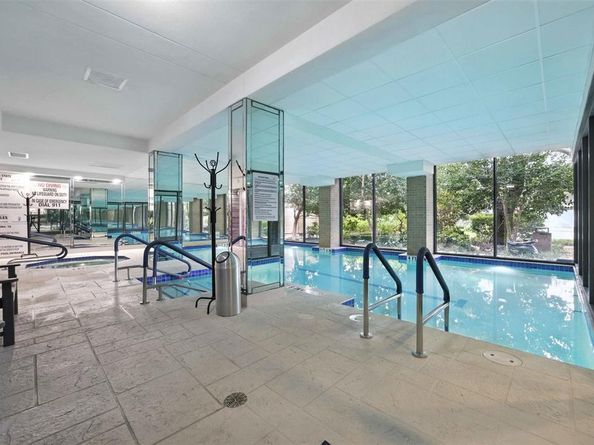 5200  Keller Springs Road  313, Dallas Texas 75248