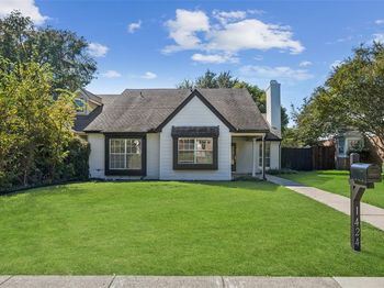 1424  Broadmoor Drive 
