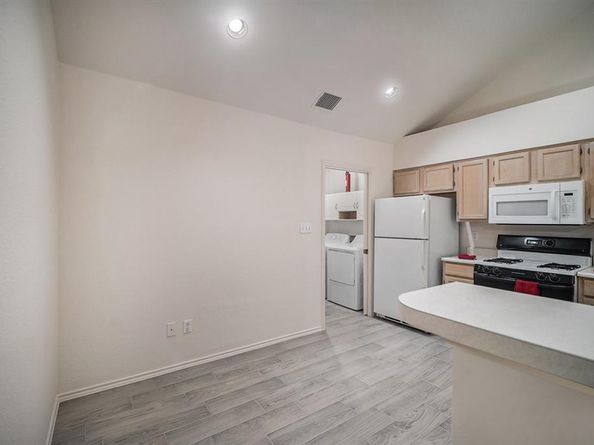 6132  Haley Lane , Fort Worth Texas 76132