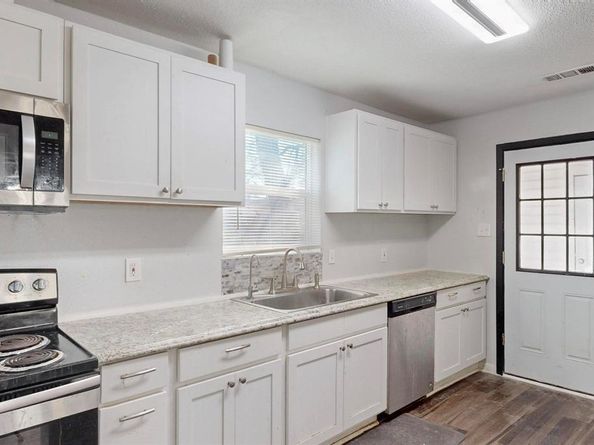 4324  Forbes Street , Fort Worth Texas 76105