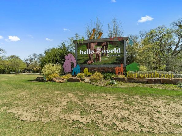 1736  Foliage Drive , Fort Worth Texas 76131