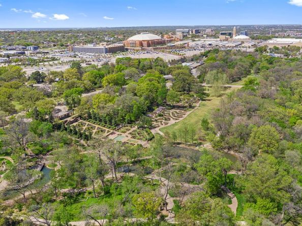 1736  Foliage Drive , Fort Worth Texas 76131