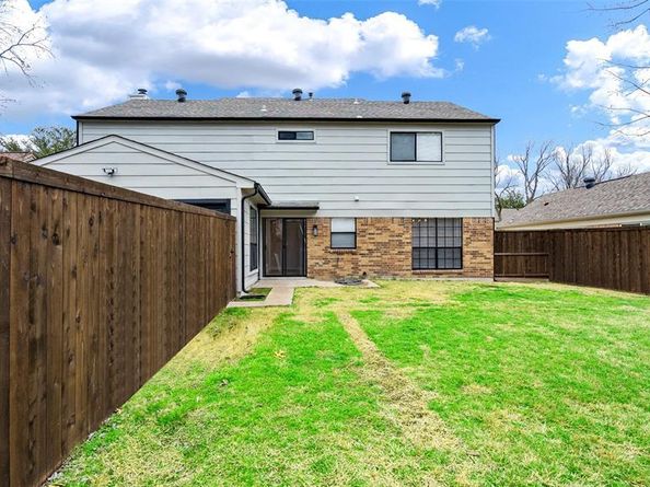 1102  Melissa Lane , Garland Texas 75040