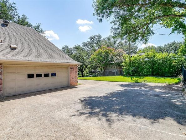 4020  Shadow Drive , Fort Worth Texas 76116
