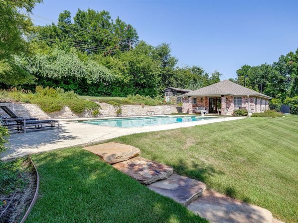 4020  Shadow Drive , Fort Worth Texas 76116
