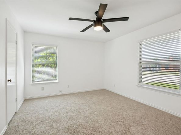 1722  Robin Lane , Garland Texas 75042