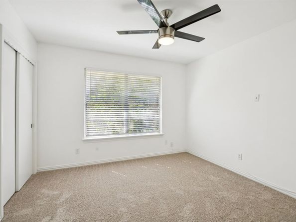 1722  Robin Lane , Garland Texas 75042