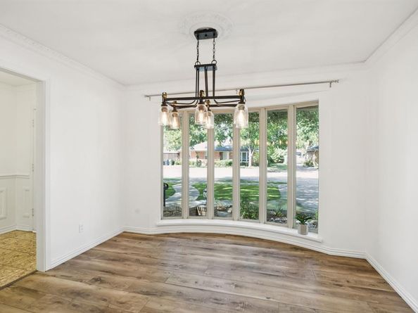 1722  Robin Lane , Garland Texas 75042