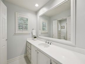7042  Prestonshire Lane , Dallas Texas 75225