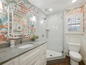 7042  Prestonshire Lane , Dallas Texas 75225