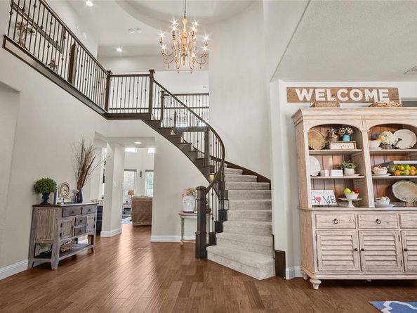 1217  Indian Grass Lane , Northlake Texas 76226