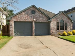 925  Ponderosa Creek , Plano Texas 75023